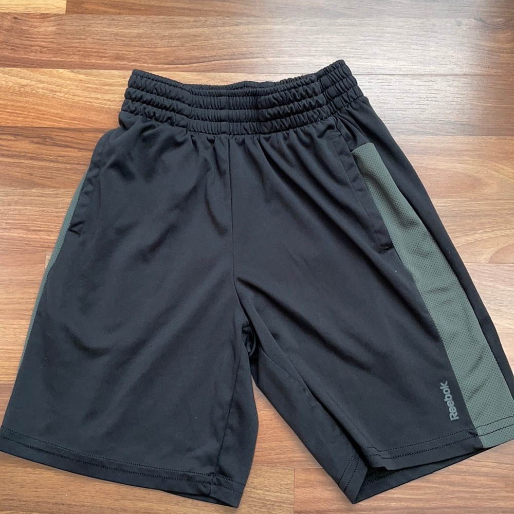 6-8 boys shorts